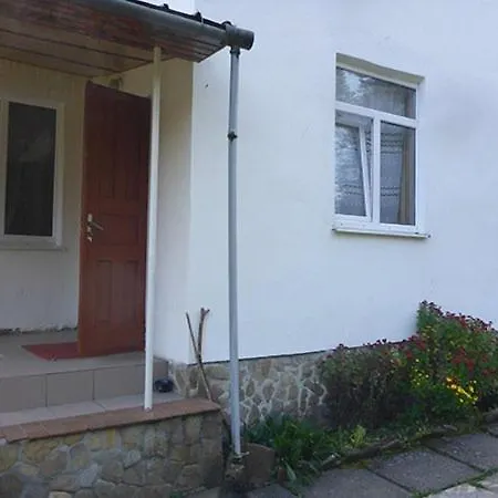 Lodge Ksenia Skhidnytsia